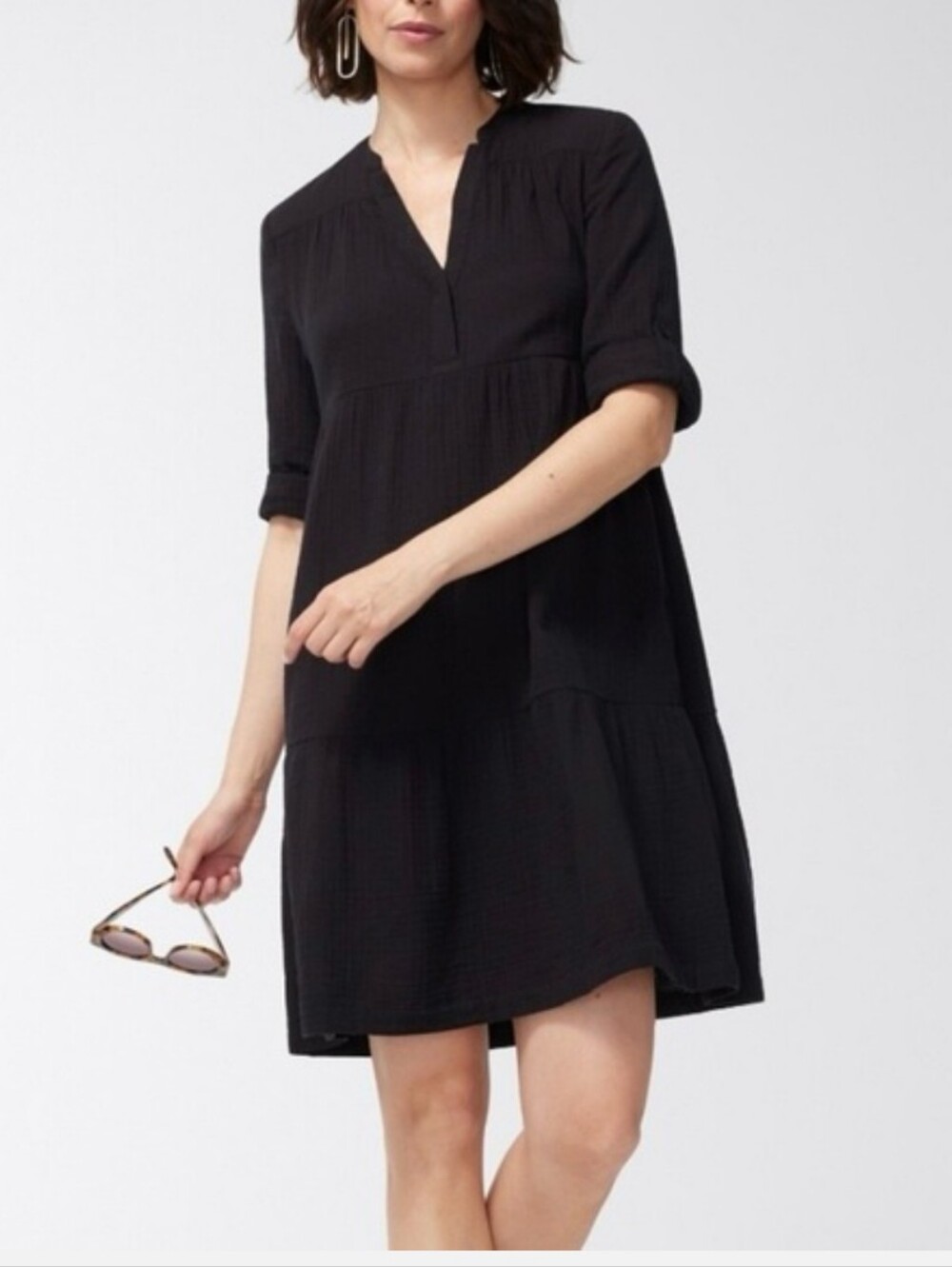 Chico’s Black Gauze Tiered Dress Roll Tab Sleeve Resortwear Size 8
